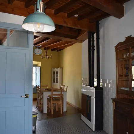 Casa Amarilla Arribes Hébergement de vacances *